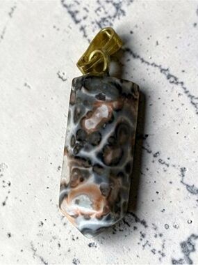 Leopard Skin Jasper Hexagonal Point Gold Chakra Pendant Necklace